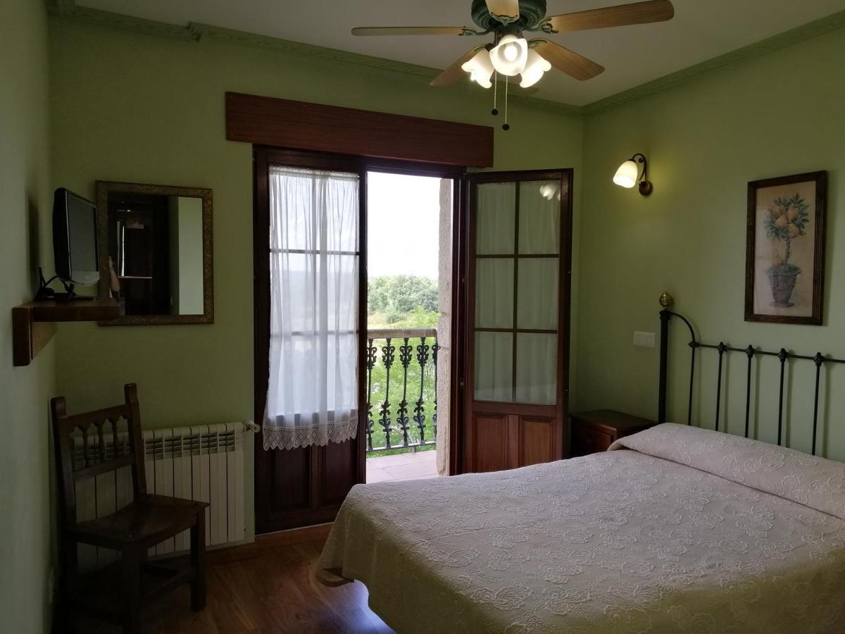 Hotel Rural Lajafriz Fornillos de Aliste Bagian luar foto