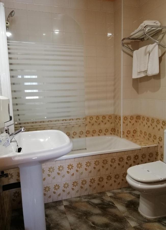 Hotel Rural Lajafriz Fornillos de Aliste Bagian luar foto
