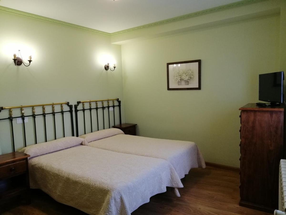 Hotel Rural Lajafriz Fornillos de Aliste Bagian luar foto